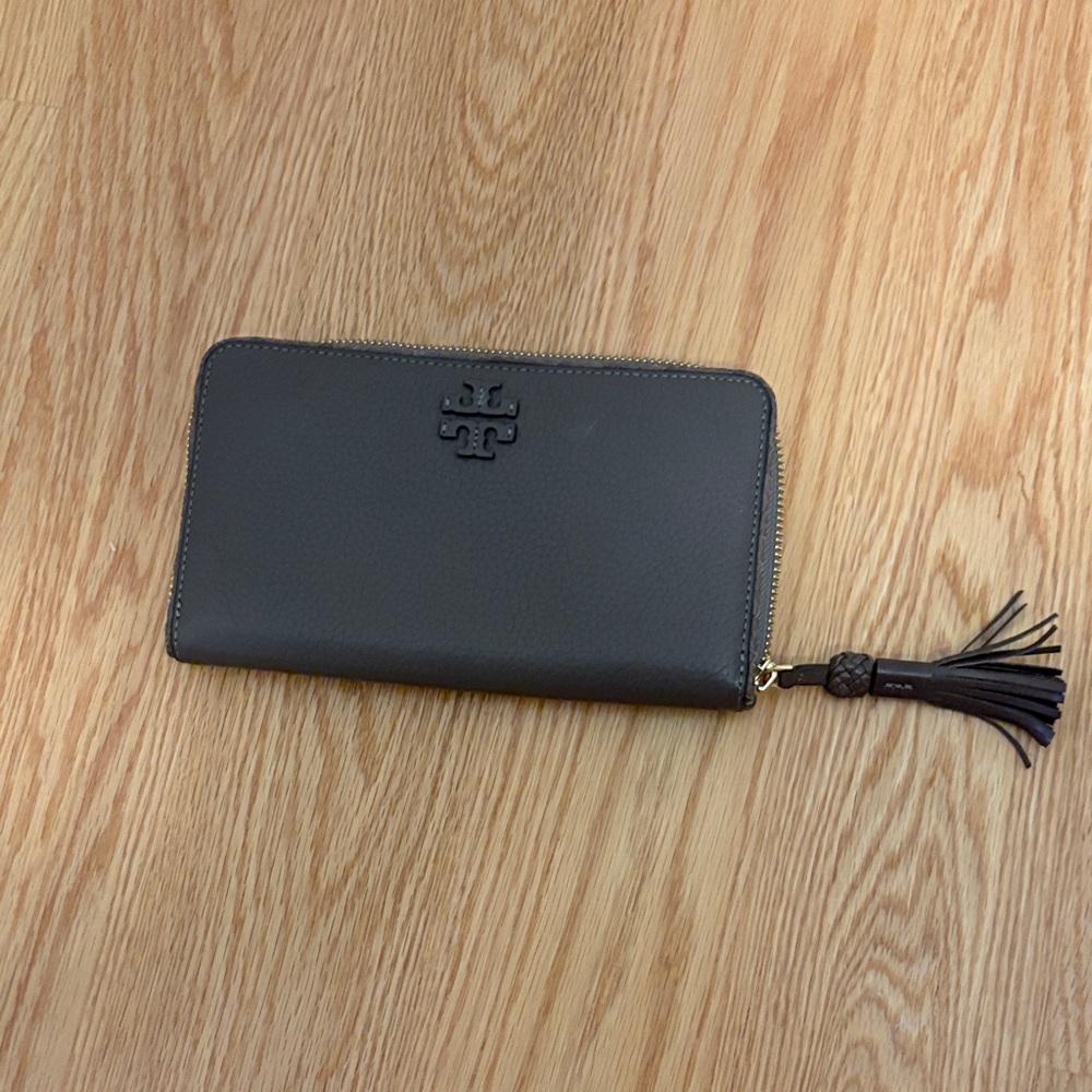 Tory Burch Dark Mauve Key & Card Holder